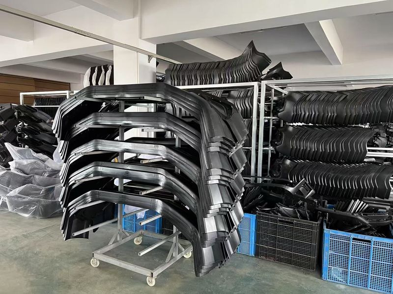 Yimi (Guangzhou) Automotive Parts Co, Ltd สายการผลิตของผู้ผลิต