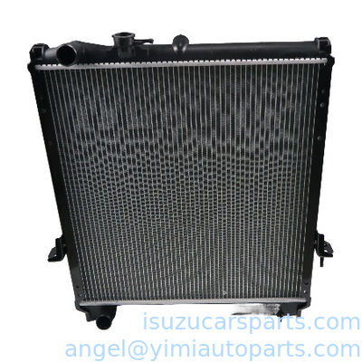 ตลาดขายหลัง NPR71 4HE1 Isuzu รีเดียเตอร์รถยนต์ ASM 8973543650 8972136631