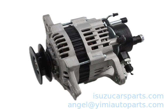 อิซูซู ดีเซลเครื่องยนต์อะไหล่ NKR77 4KH1 4JH1 Generator ASM 8972402701