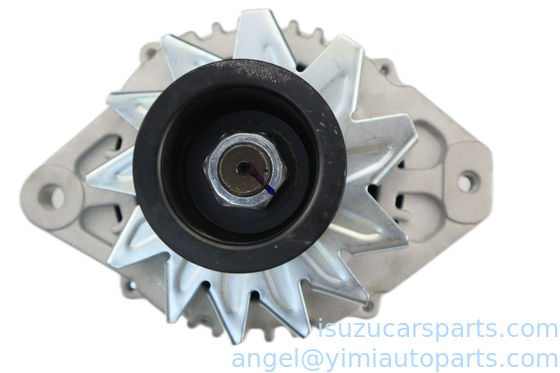 700P 4HK1 Isuzu เครื่องผลิตเครื่องยนต์อะไหล่ ASM 24V/60A 8980750260 3701010-P301
