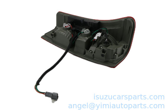 ISUZU DMAX2015 LAMP TAIL ASM R ((LED) RED 8982222810