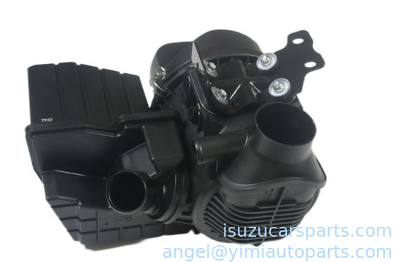 สีดํา Isuzu รถยนต์อะไหล่ 4HF1 4HG1 Isuzu NPR เครื่องกรองอากาศ ASM 8971260410