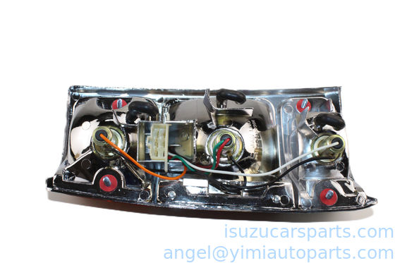 ISUZU UCR TFR2000 โคมไฟ ASM RR หวี LH 3716100D 8970687410 8971210800