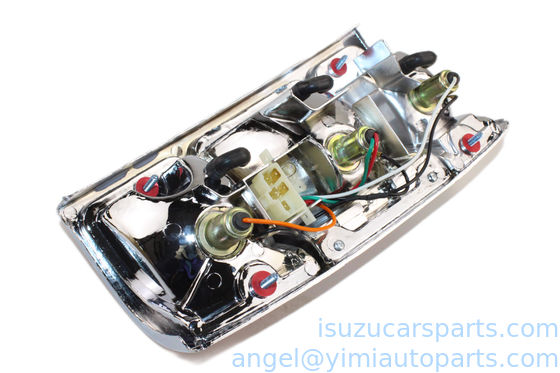 ISUZU UCR TFR2000 โคมไฟ ASM RR หวี LH 3716100D 8970687410 8971210800