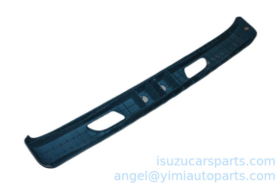 ISUZU NPR71 BUMPER FRT CENTER 8979990131 สถานีการบิน